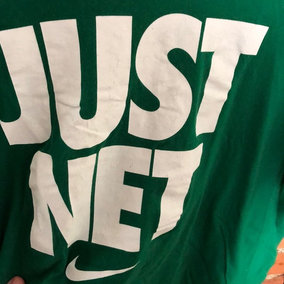 Nike graphic t shirt “just net” - Picture 2 of 4